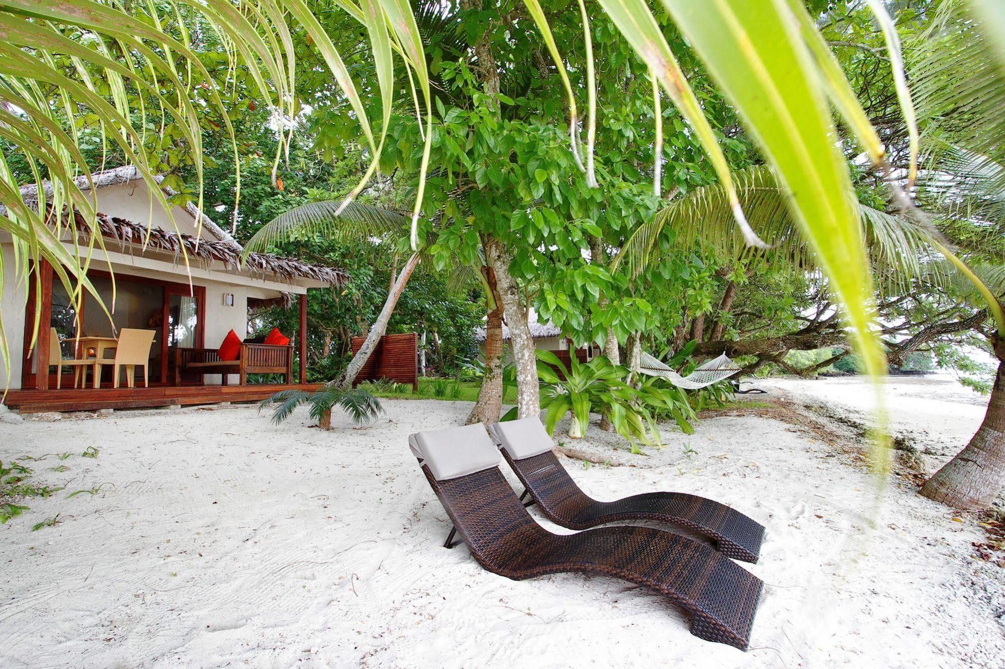 Erakor Island Resort & Spa Port-Vila Extérieur photo